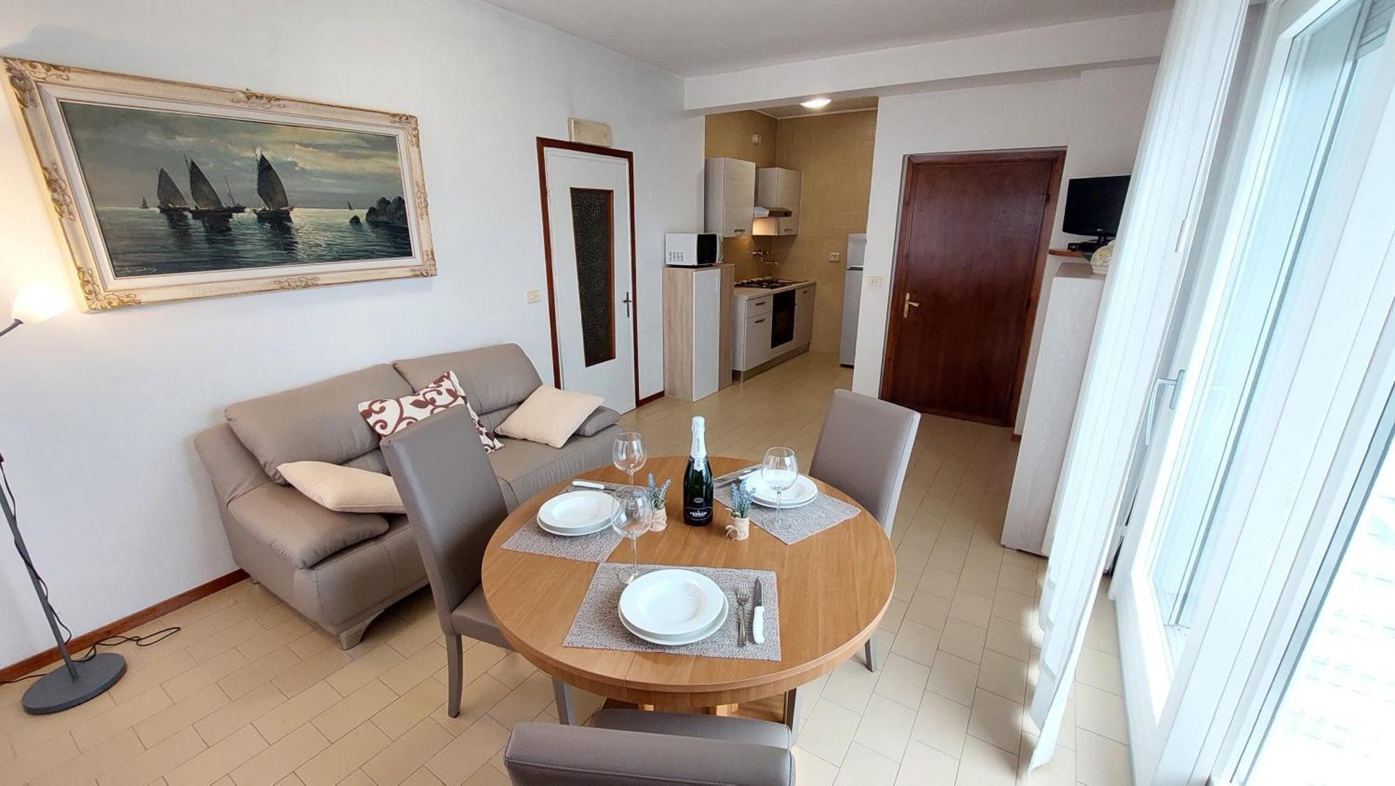 Betulla Lake View Apartment Lazise Exterior photo
